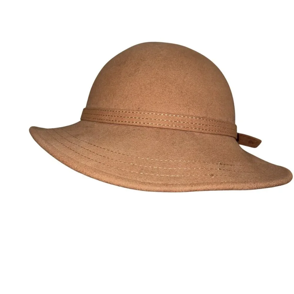 Adolfo II Vintage Womens Hat 21 Inch Tan Cloche Feathers Inside Circumference